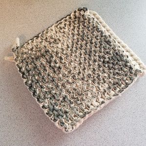 NWOT Painted rope potholder set